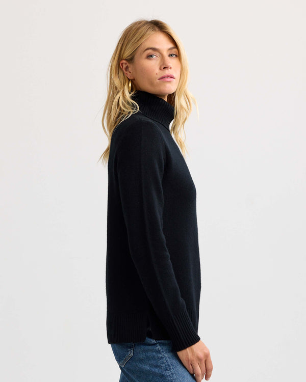 Essential Cashmere Turtleneck