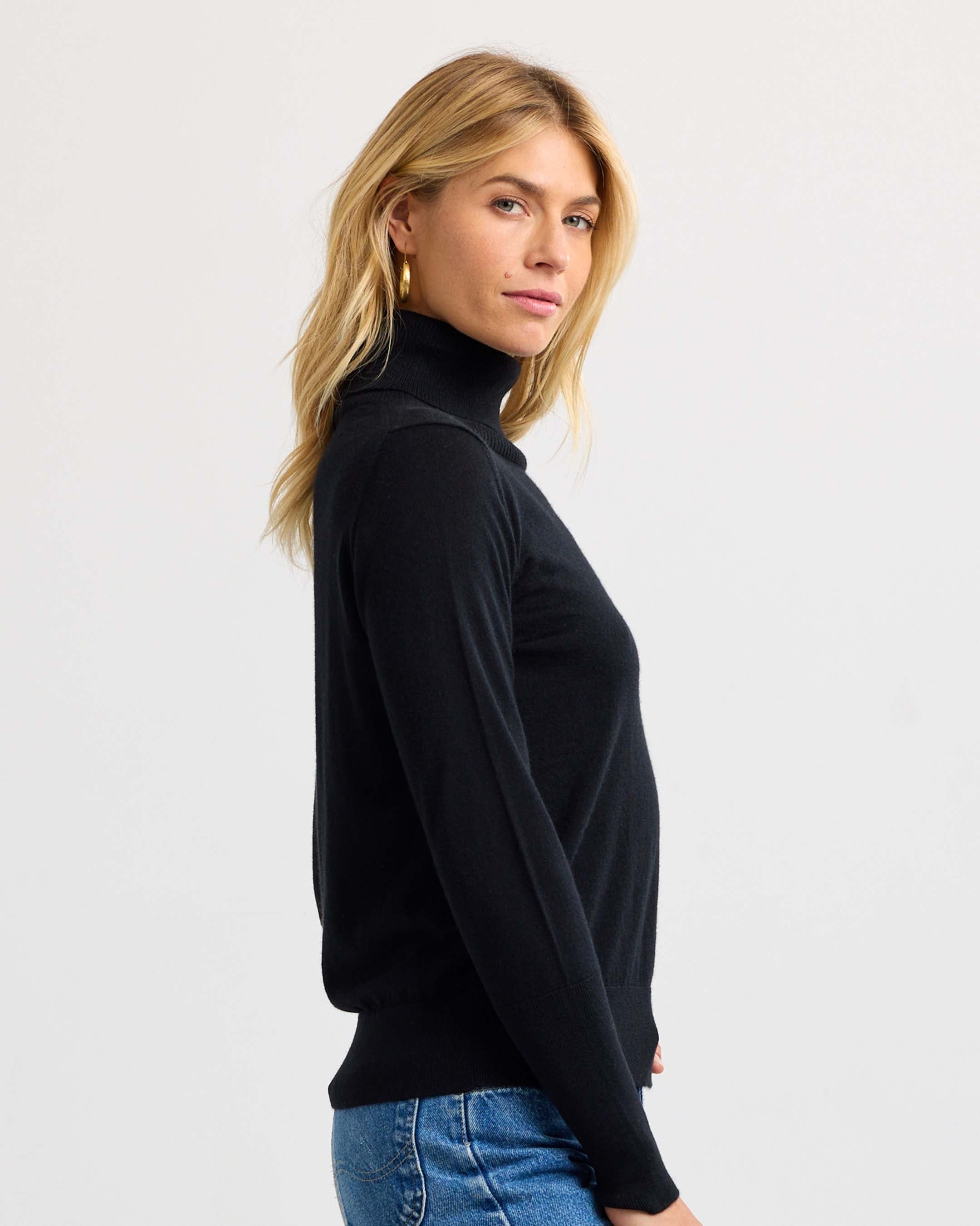 Worsted Cashmere Turtleneck