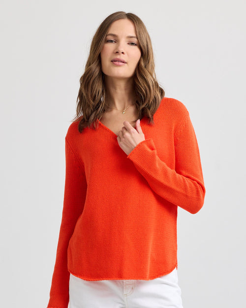 Round Edge V-Neck
