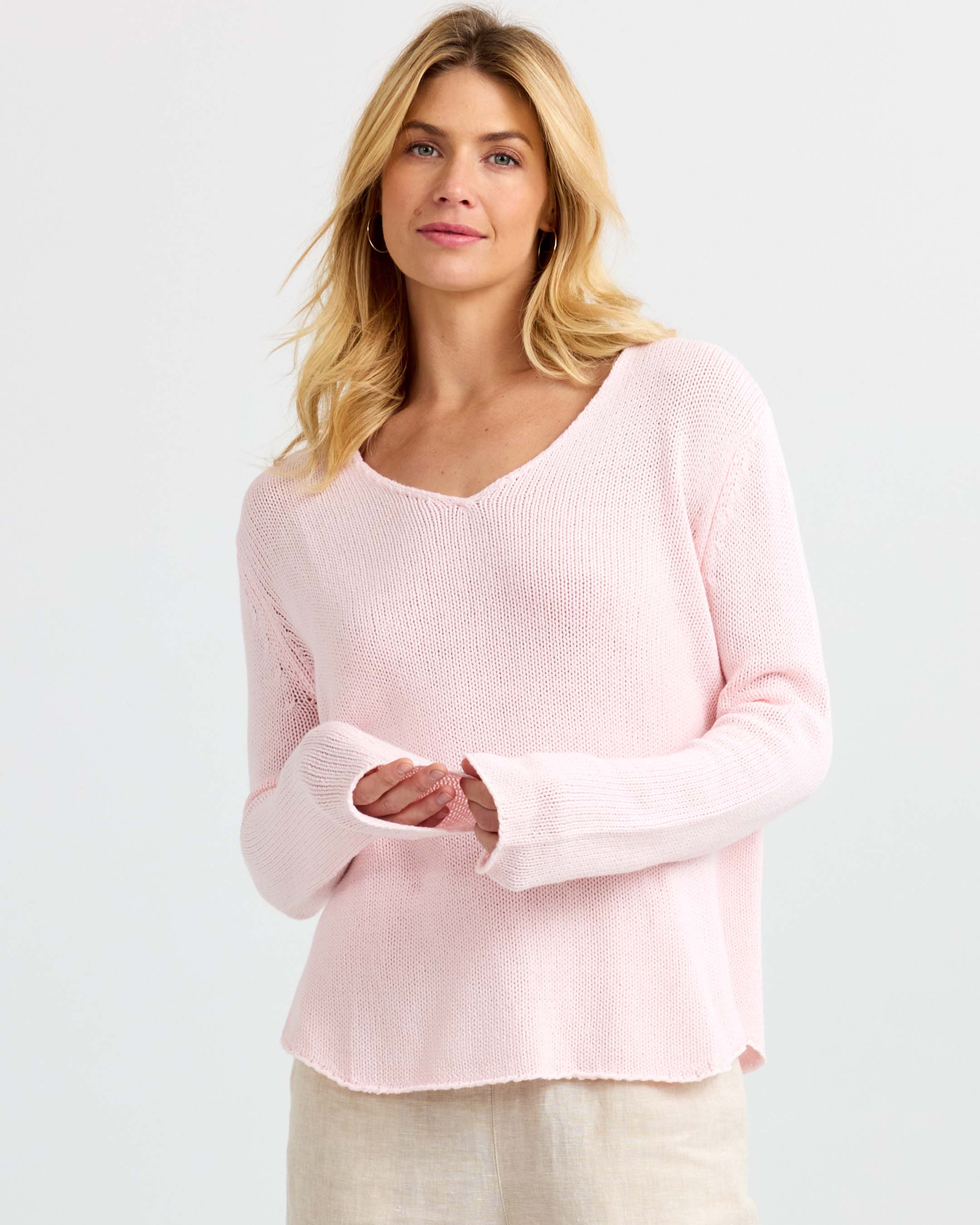 Round Edge V-Neck