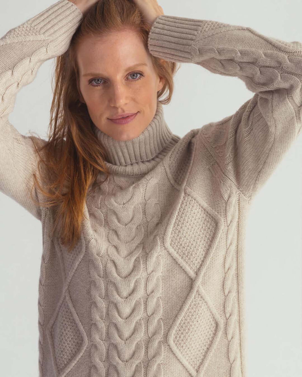 Cable knit 2025 cashmere sweater womens