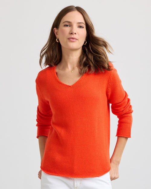Round Edge V-Neck